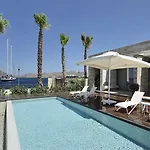 Marina Garden מלון 4*