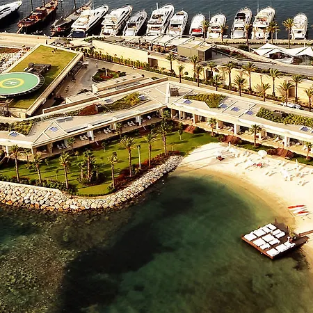 Marina Garden Hotell 4*