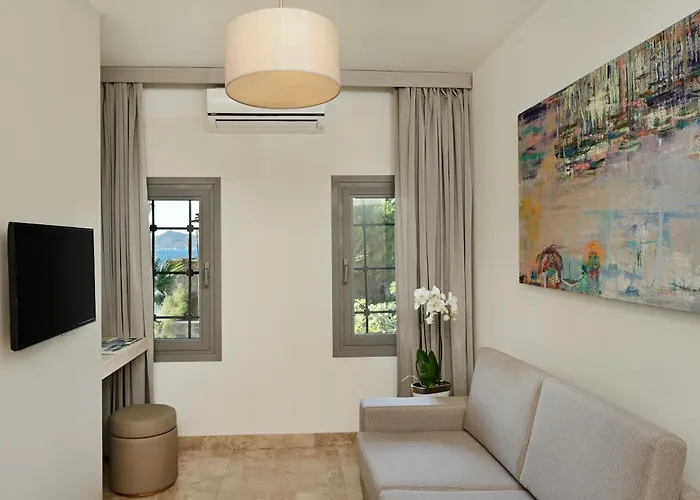 Marina Garden יאליקאבאק