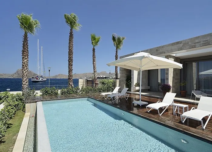 Marina Garden מלון 4*