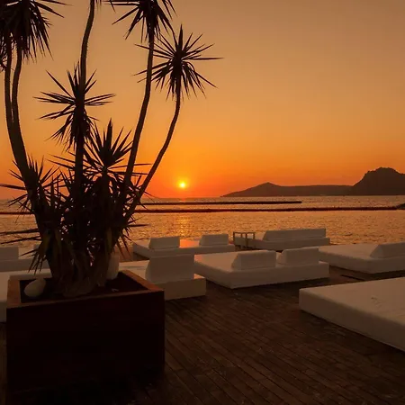 Hotel Marina Garden 4*