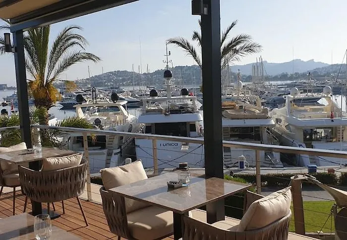 Marina Boutique Otel