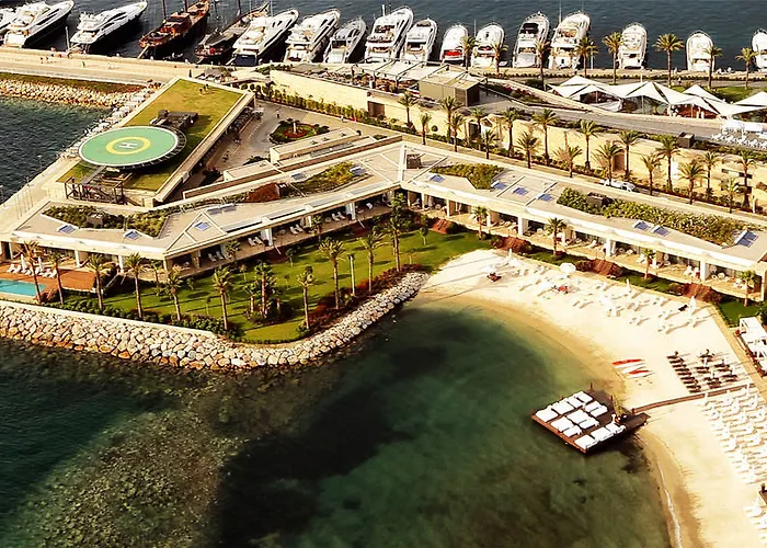 Marina Garden Hotel 4*