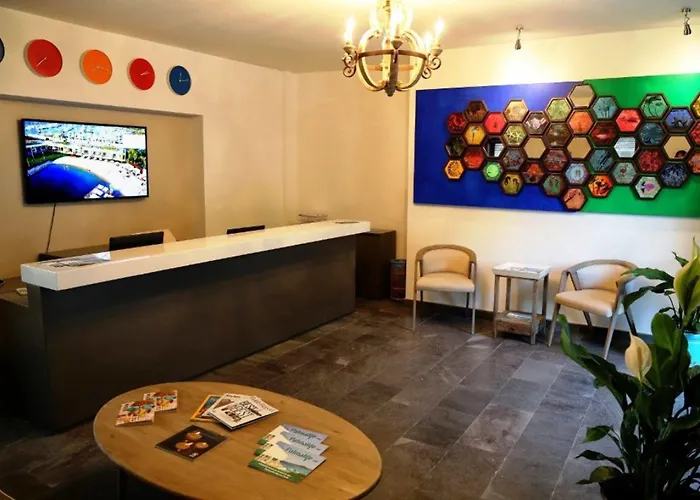 Otel Marina Boutique 4*